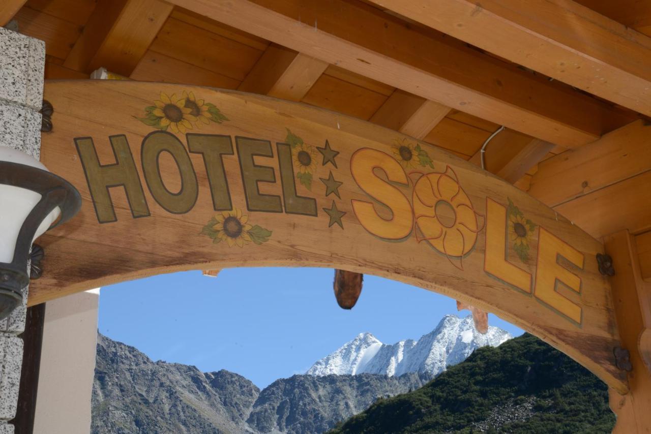 Hotel Sole Passo del Tonale Exterior foto